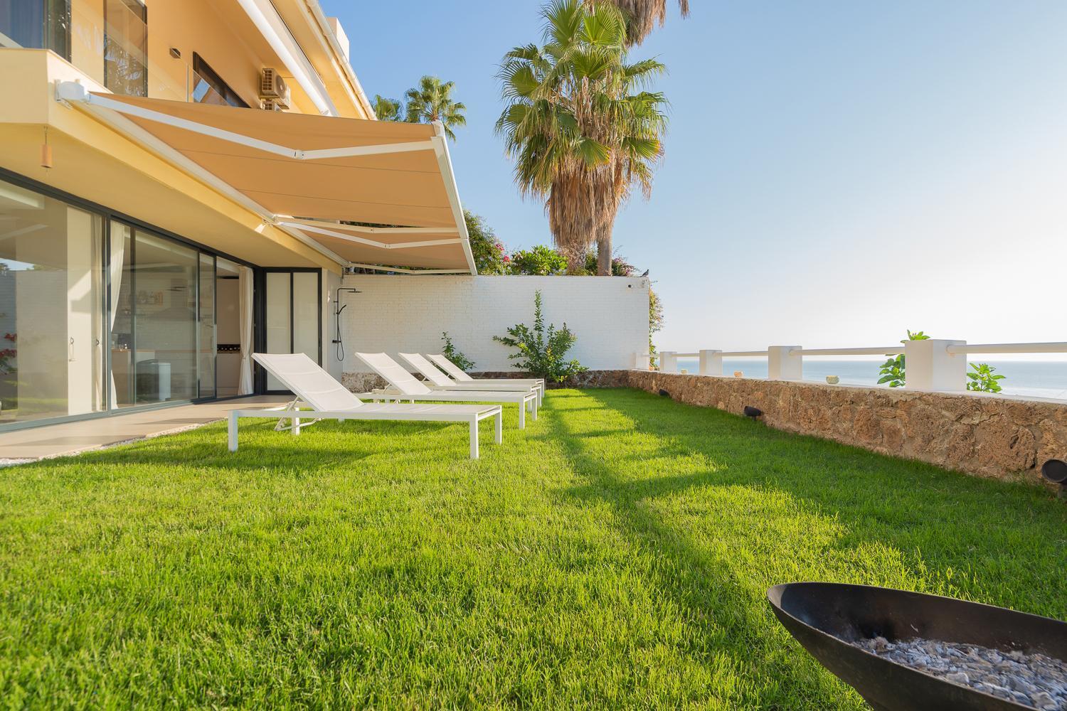 토레몰리노스 Private 250Sqm Garden Duplex, Jacuzzi, Cinema, Sea View Escape 아파트 외부 사진